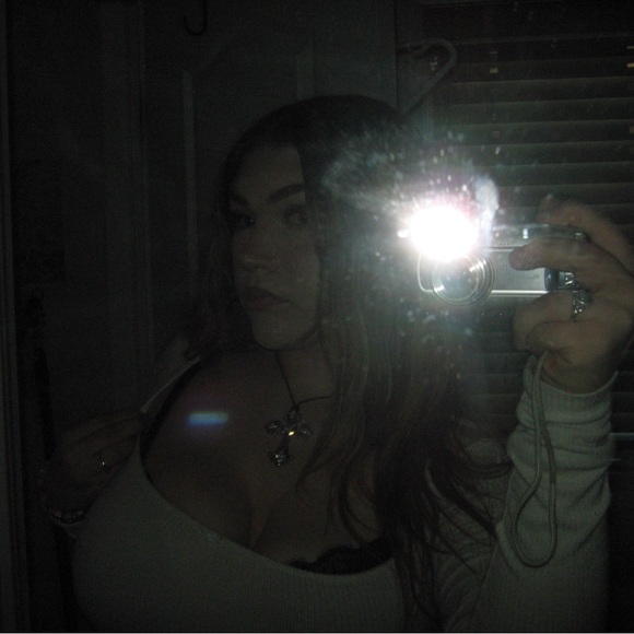 Meet your Posher, Mads - Picture 1 of 1